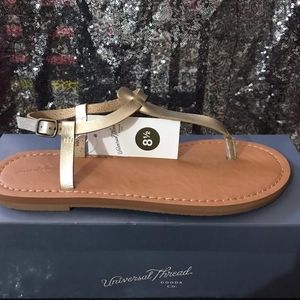 Universal thread sandals
